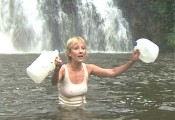 Anne Heche in Six Days Seven Nights