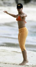 Alicia Keys in see  through