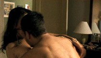 Amanda Peet nude in What Doesn't Kill You