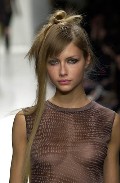 Ana Cláudia Michels nude in catwalk oops