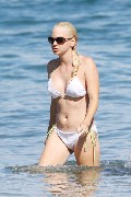 Anna Faris in bikini
