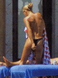 Anna Kournikova nude in Anna sunbathing