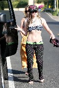 Avril Lavigne in bikini