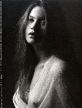 Behati Prinsloo in Deutsch 