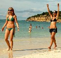 Maria Menounos in bikini