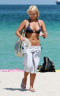Brooke Hogan in blue bikini