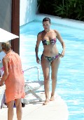 Dannii Minogue in bikini