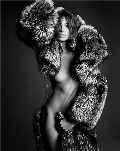 Daria Werbowy nude in photoshoot