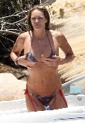 Elle Macpherson in bikini