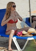 Heather Graham in bikini