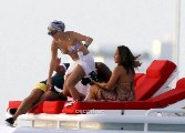 Jennifer Lopez in bikini