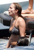 Jennifer Lopez in bikini