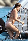 Jennifer Lopez in bikini