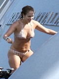 Jennifer Lopez in bikini