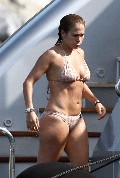 Jennifer Lopez in bikini