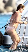 Jennifer Lopez in bikini