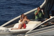 Jennifer Lopez in bikini