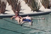 Jennifer Love Hewitt in bikini