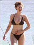 Kelly Brook in bikini