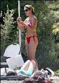 Kelly Brook in bikini