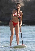 Kelly Brook in bikini