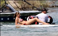 Kelly Brook in bikini