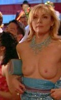 Kim Cattrall nude in "Sex and the City"