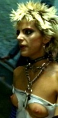 Macarena Gómez nude in Calentito, El