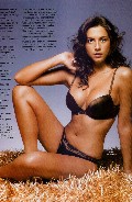 Mafalda Pinto in FHM PT