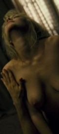Marion Cotillard nude in La boîte noire