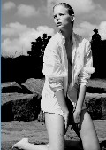 Marloes Horst nude in topless photoshoot