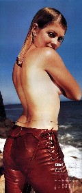 Melissa Joan Hart in Bikini