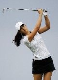 Michelle Wie in Playing golf 