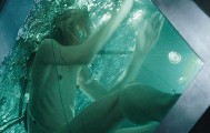 Milla Jovovich nude in Resident Evil: Apocalypse
