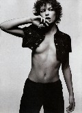 Milla Jovovich nude in PHOTO FR