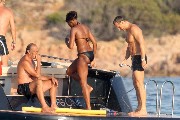 Naomi Campbell in bikini