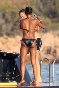 Naomi Campbell in bikini