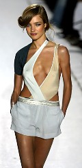Natalia Vodianova nude in catwalk oops