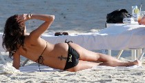 Nicole Richie in black bikini