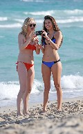 Nina Dobrev in bikini