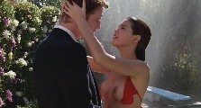 Phoebe Cates nude in Fast Times at Ridgemont High
