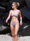 Rosie Huntington-Whiteley in bikini