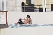 Selena Gomez in bikini