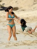 Stephanie Seymour in bikini