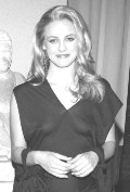 Alicia Silverstone in Critics Choice Awards 2004