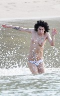 Amy Winehouse nude in Topless swimming