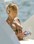 Beyonce Knowles in paparazzi bikini