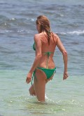 Cameron Diaz in bikini