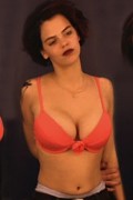 Camilla Renschke in Schlaraffenland