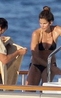 Cindy Crawford in bikini